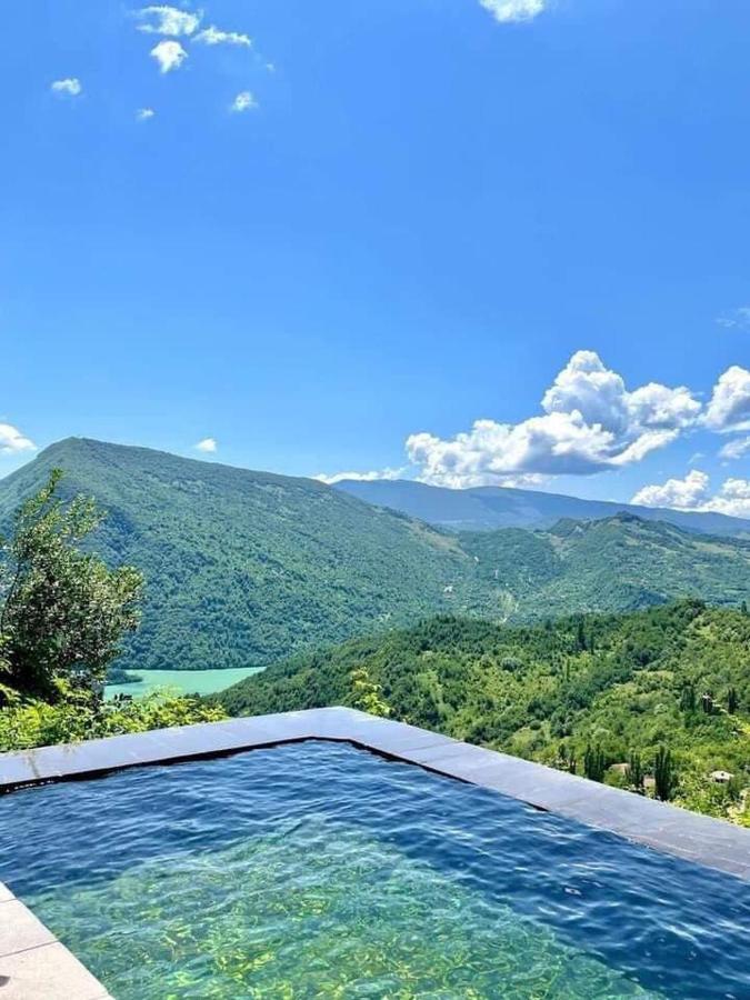 Guest House Lailashi Surmushi Екстериор снимка