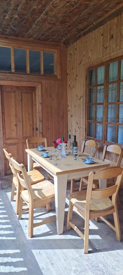 Guest House Lailashi Surmushi Екстериор снимка